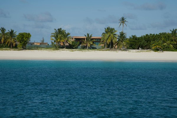 Où découvrir les traditions de la fabrication du fromage en Suisse : visites et dégustations ?